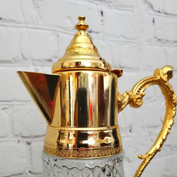 Vintage Italian Crystal Carafe / Decanter with Gold Metal Spout.. - Picture 2 of 9